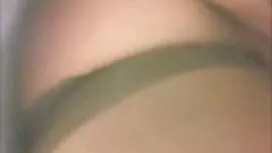 امرأة عجوز مثارة تتص ...