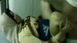 إجعله يقذف كل شيء لل ...