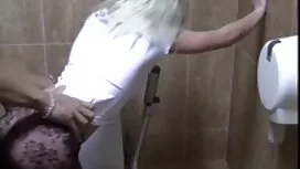 أمي الغاضبة تضاجع اب ...