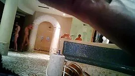 رئيس حازم مع عاهرات  ...