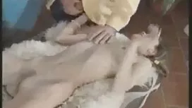 امرأة ناضجة في احلى  ...