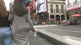 هذه الفتاة لديها احل ...